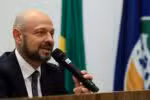Beneficiários de fraudes do INSS serão ressarcidos no mesmo prazo, afirma Waller