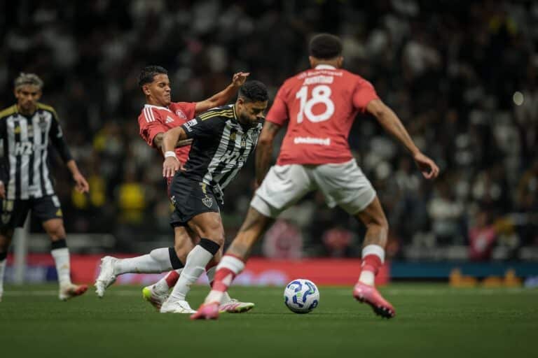 Atlético Mineiro 2 x 0 Internacional: os destaques do Campeonato Brasileiro