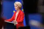 Brussels (Belgium), 10/06/2025.- EU Commission President Ursula von der Leyen speaks during a press conference to brief the press on the 18th package of sanctions against Russia, in Brussels, Belgium, 10 June 2025. (Bélgica, Rusia, Bruselas) EFE/EPA/OLIVIER MATTHYS
