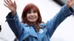 Cristina Kirchner se dirige aos manifestantes em Buenos Aires