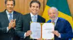 Lula e Motta se encontram no sábado, em meio a dificuldades para definir o Imposto sobre Operações Financeiras