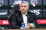 SP - FUTEBOL/SÂO PAULO/HERNÁN CRESPO - ESPORTES - O argentino Hernán Crespo é apresentado como novo técnico do São Paulo, no MorumBis, na zona sul da capital, na manhã desta terça-feira, 24. Crespo, campeão paulista em 2021, volta ao clube para substituir Luis Zubeldía. Ele assinou contrato até 31 de dezembro de 2026. Com 12 pontos após 12 rodadas, o São Paulo ocupa a 14ª posição no Brasileiro. 24/06/2025 - Foto: PETER LEONE/O FOTOGRÁFICO/ESTADÃO CONTEÚDO