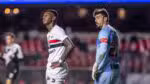 São Paulo alcança marca histórica de oito jogos sem sofrer gol