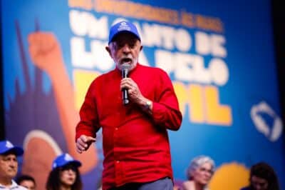 GO - LULA/CONUNE - POLÍTICA - O presidente da República, Luiz Inácio Lula da Silva (PT), participa do 60º Congresso da União Nacional dos Estudantes (CONUNE), realizado na cidade de Goiânia (GO), nesta quinta-feira, 17 de julho de 2025. O Congresso, que acontece entre os dias 16 e 20 de julho, tem a expectativa de receber mais de 10 mil estudantes de todo o país. 17/07/2025 - Foto: WILTON JUNIOR/ESTADÃO CONTEÚDO