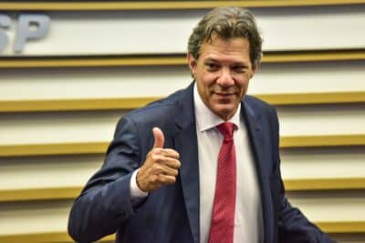 SP - FERNANDO/HADDAD - POLÍTICA - O ministro da Fazenda, Fernando Haddad, ( PT) participa de reunião de diretoria da Fiesp, nesta segunda Feira (30), em São Paulo. 30/01/2023 - Foto: ROBERTO CASIMIRO/FOTOARENA/FOTOARENA/ESTADÃO CONTEÚDO