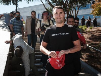 EUA consideram revogar vistos de indivíduos que divulgaram postagens sobre o assassinato de Charlie Kirk