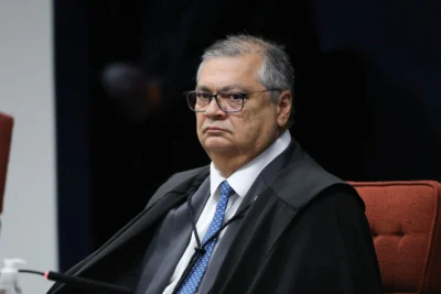 MPF investiga irregularidades em projetos de lei apresentados por vereadores de nove municípios e solicita cooperação da PF MPF investiga irregularidades em projetos de lei apresentados por vereadores de nove municípios e solicita cooperação da PF