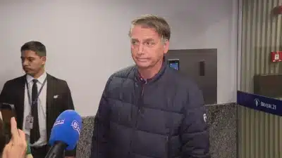 Datafolha: 54% se opõem à anistia para Bolsonaro; 39% aprovam Datafolha: 54% se opõem à anistia para Bolsonaro; 39% aprovam