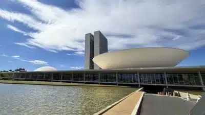 Proposta de Emenda Constitucional (PEC) que estabelece foro de privilegi para presidentes de partidos políticos foi apresentada