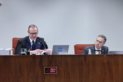 Após o julgamento, somente quem ignora a realidade acusará perseguição política, afirma Barroso Após o julgamento, somente quem ignora a realidade acusará perseguição política, afirma Barroso