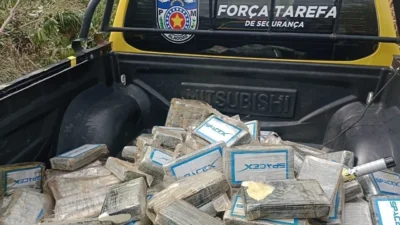 Avião transportando droga carrega quase 200 kg de cocaína em Alagoas Avião transportando droga carrega quase 200 kg de cocaína em Alagoas