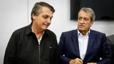 Bolsonaro solicita permissão para receber visitas de Valdemar e membros do PL