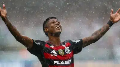 Clube de futebol Flamengo busca medida liminar para impedir o afastamento de Bruno Henrique no Tribunal de Justiça do Esporte Clube de futebol Flamengo busca medida liminar para impedir o afastamento de Bruno Henrique no Tribunal de Justiça do Esporte