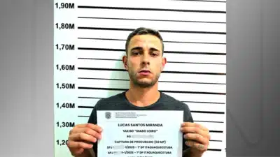 Polícia efetua a prisão de “Diabo Loiro”, líder envolvido em diversas ocorrências criminosas no estado de SP Polícia efetua a prisão de “Diabo Loiro”, líder envolvido em diversas ocorrências criminosas no estado de SP