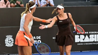 Luisa Stefani e a parceira húngara conquistam o título do SP Open, superando o par brasileiro