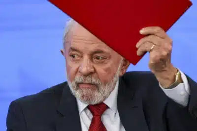 Lula busca atingir público internacional para responder Trump Lula busca atingir público internacional para responder Trump