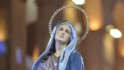 Feriado em 15 de setembro, abrangendo todo o país