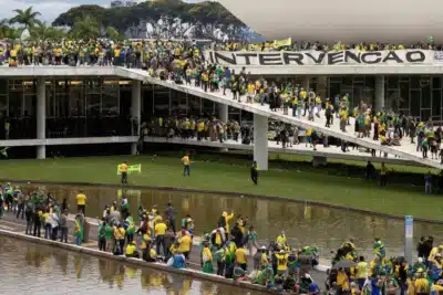 Advogado: Decisão do STF desestimula grupos que buscam depor democracia Advogado: Decisão do STF desestimula grupos que buscam depor democracia