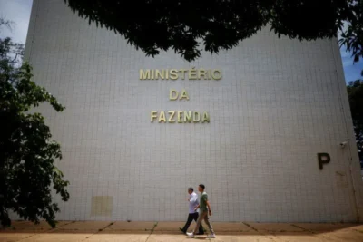 Fazenda suporta resistência à expansão de incentivos fiscais para minerais críticos Fazenda suporta resistência à expansão de incentivos fiscais para minerais críticos