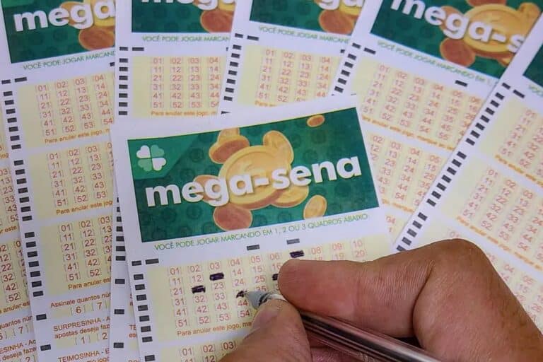 Mega Sena: Prêmios de R$ 17 Milhões Inflamam Apostas em Todo o Brasil!