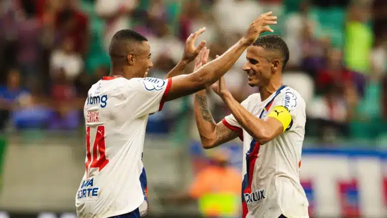 Bahia brilha na Arena Fonte Nova e vence Red Bull Bragantino por 2 a 0!
