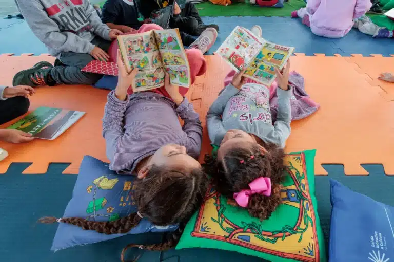 Projeto Bi-Bi: Transformação de Bibliotecas Escolares em Canoas e Montenegro!