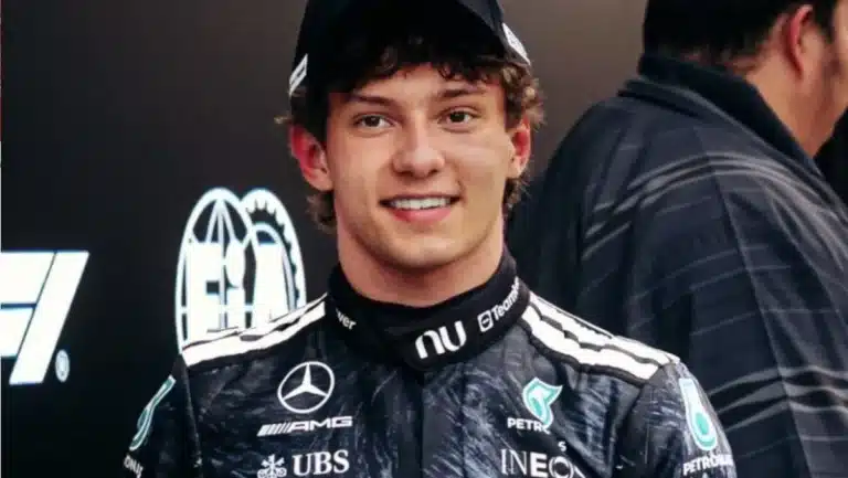 Kimi Antonelli faz história e se torna o mais jovem líder da Fórmula 1 após vitória no Japão!