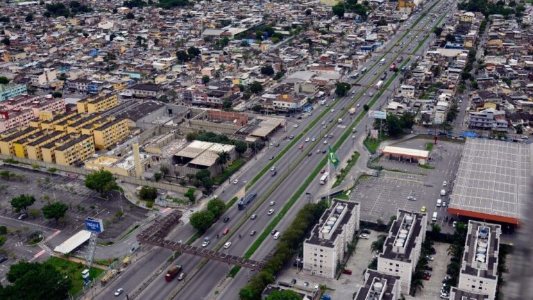 Interdições no Grande Rio disparam em 2026: 25 vias fechadas em três meses!