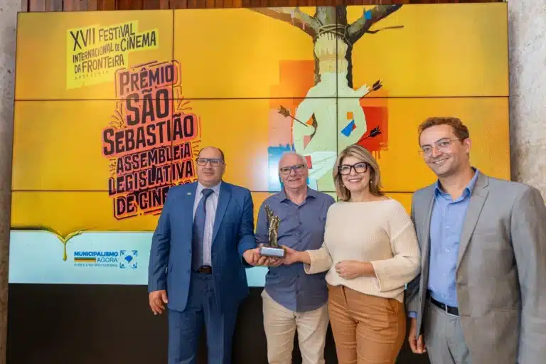 Fronteira em Foco: Novo Festival de Cinema Revela Talentos e Premia Cineastas!