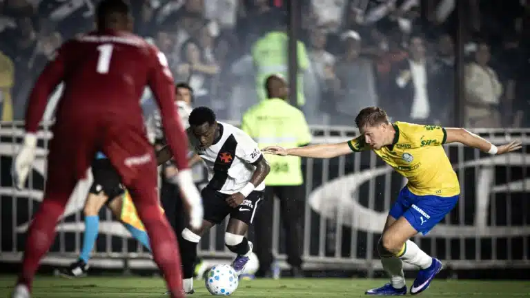 Andrés Gómez brilha em ranking global de dribles e surpreende em 2026!