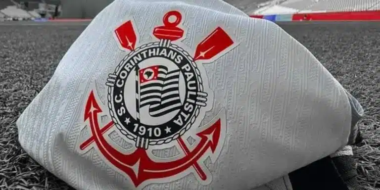 Marco Polo Lopes Pinheiro Termina Relação com Corinthians em Explosiva Saída
