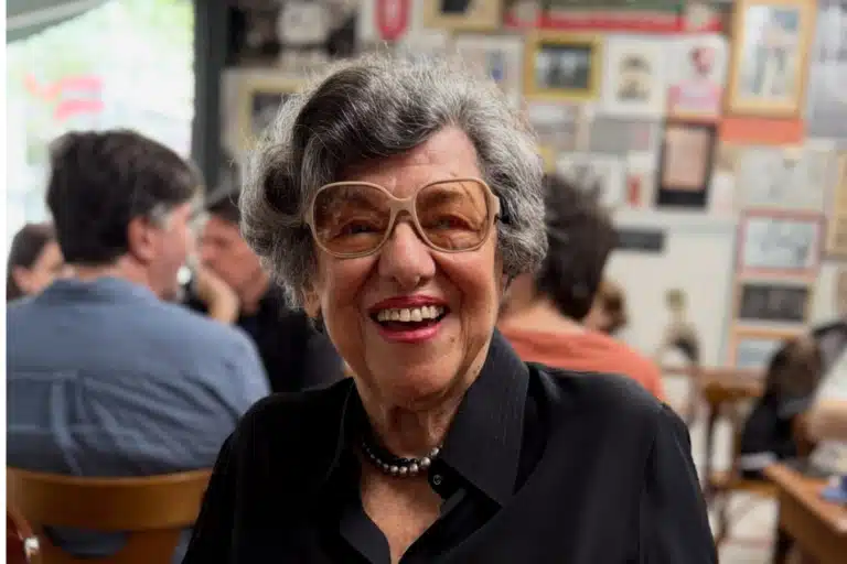 Ruth Rocha completa 95 anos e é homenageada pela Mancha Verde e Walcyr Carrasco!