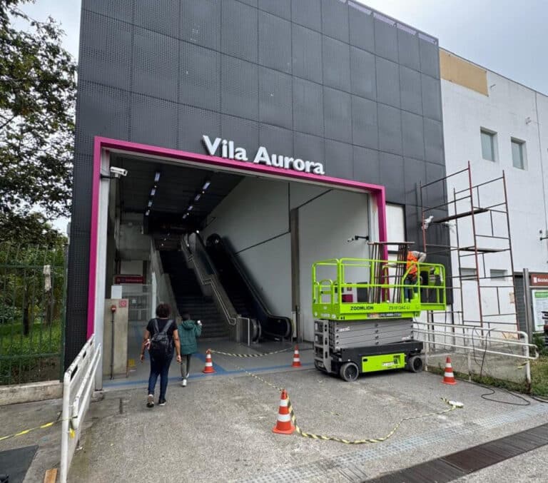 ARTESP bloqueia elevador escalador na Linha 7 do Metrô: acessibilidade em crise?