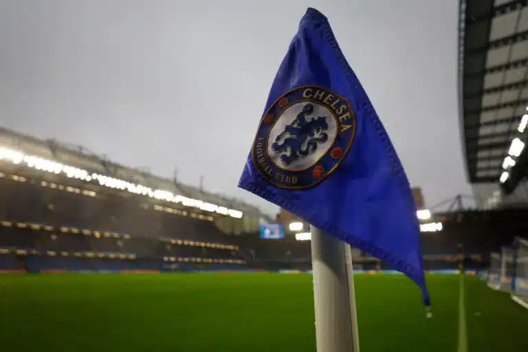 Chelsea registra prejuízo recorde de 262,4 milhões de libras na temporada 2024-25