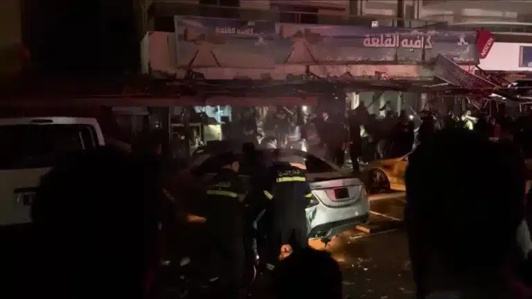 Ataque de Israel em Sidon deixa mortos e feridos em meio a tensões globais e alerta de Trump