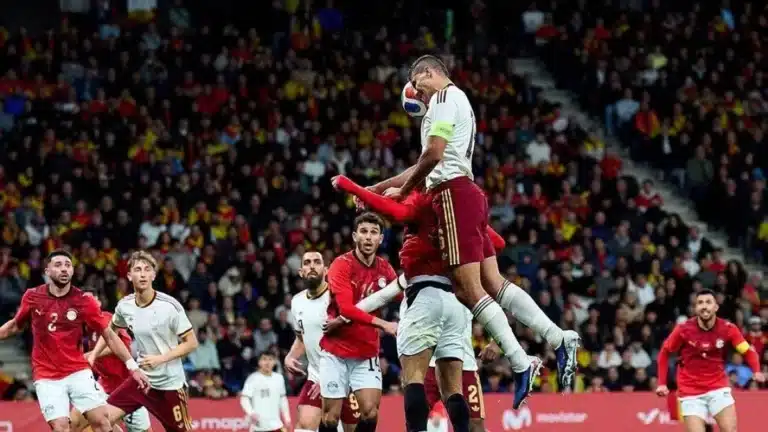 Polícia espanhola investiga cânticos islamofóbicos de torcedores em amistoso contra o Egito