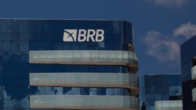 BRB em Escândalo: Afastamento de Servidores Revela Operação Fraudulenta!