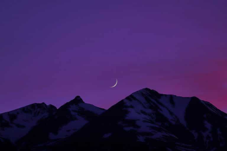 Lua Minguante em Capricórnio: Hora de Encerrar Ciclos e Preparar Novos Projetos!