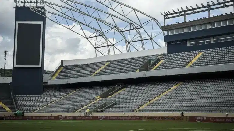 Palmeiras e Grêmio se enfrentam em duelo decisivo na 9ª rodada do Brasileirão!