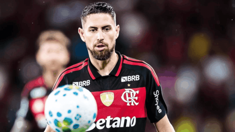 Flamengo Quebra Recorde Histórico: Receita de R$ 2 Bilhões em 2025!