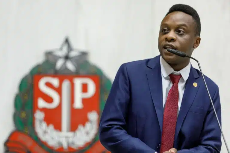 Deputado Acusado de Terror Psicológico e Pressão para Aborto em Caso Grave