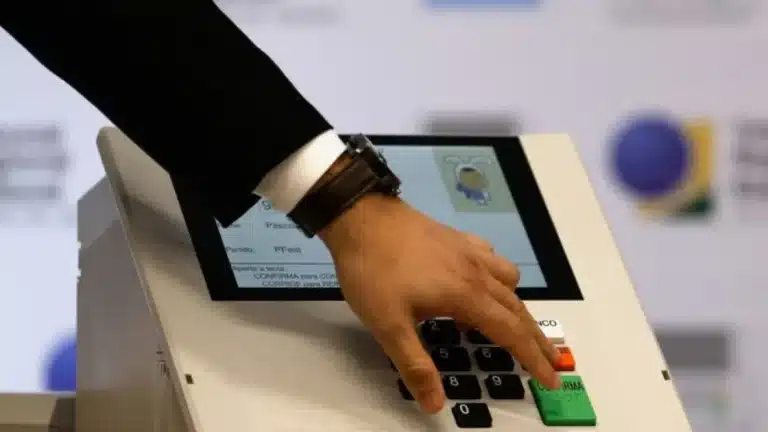 Prazo de desincompatibilização 2026: Quem pode concorrer e quem está fora?