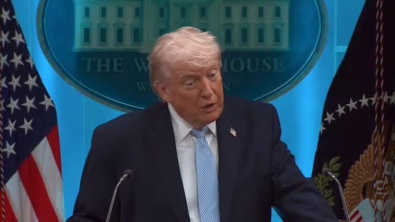 Trump fala sobre Irã: Povo aceita bombardeios por liberdade? Prazo final se aproxima!